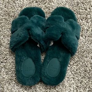 A new day plush slippers